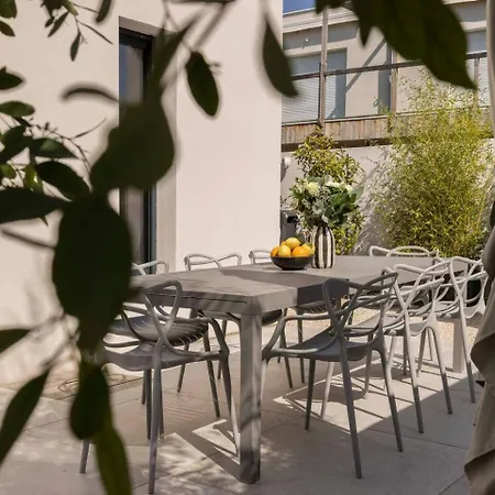 Nyaraló Yuna Heated Swimming Pool