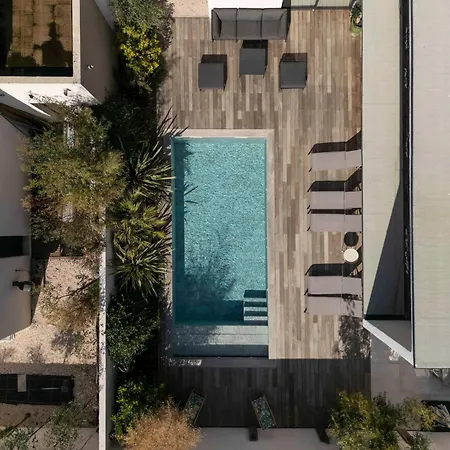 Holiday home Yuna Heated Swimming Pool