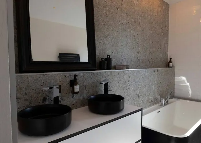 Yuna Heated Swimming Pool Tatil Evi *